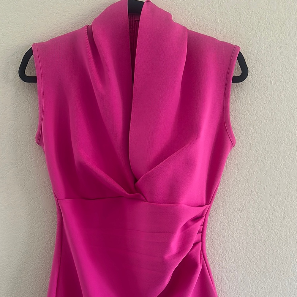 Elegant Pink Sleeveless Bandage Dress - Picture 3 of 4